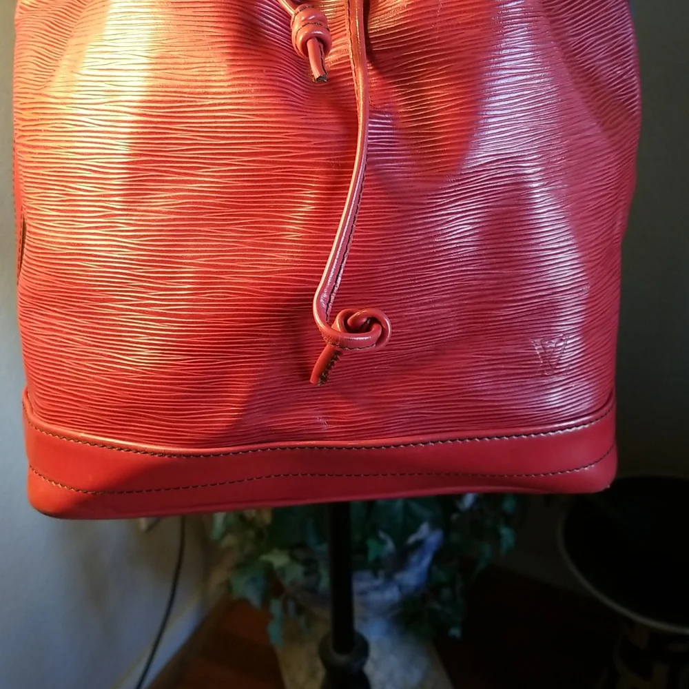EXQUISITE SHOULDER BAG - Picture 5 of 16